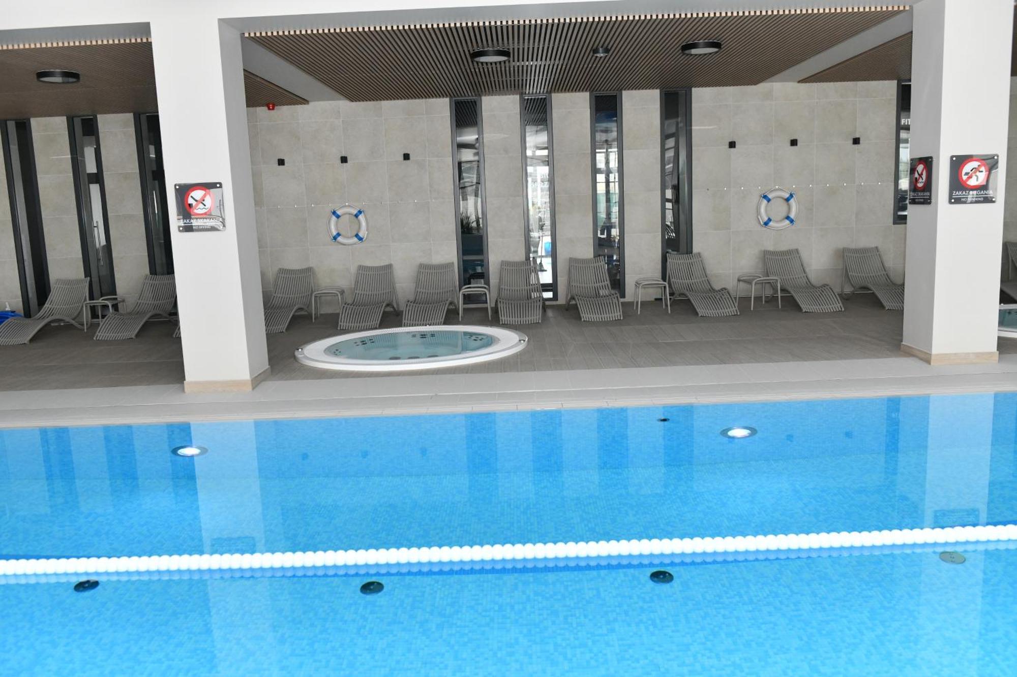 Apartament D013 Polanki Aqua コウォブジェク エクステリア 写真