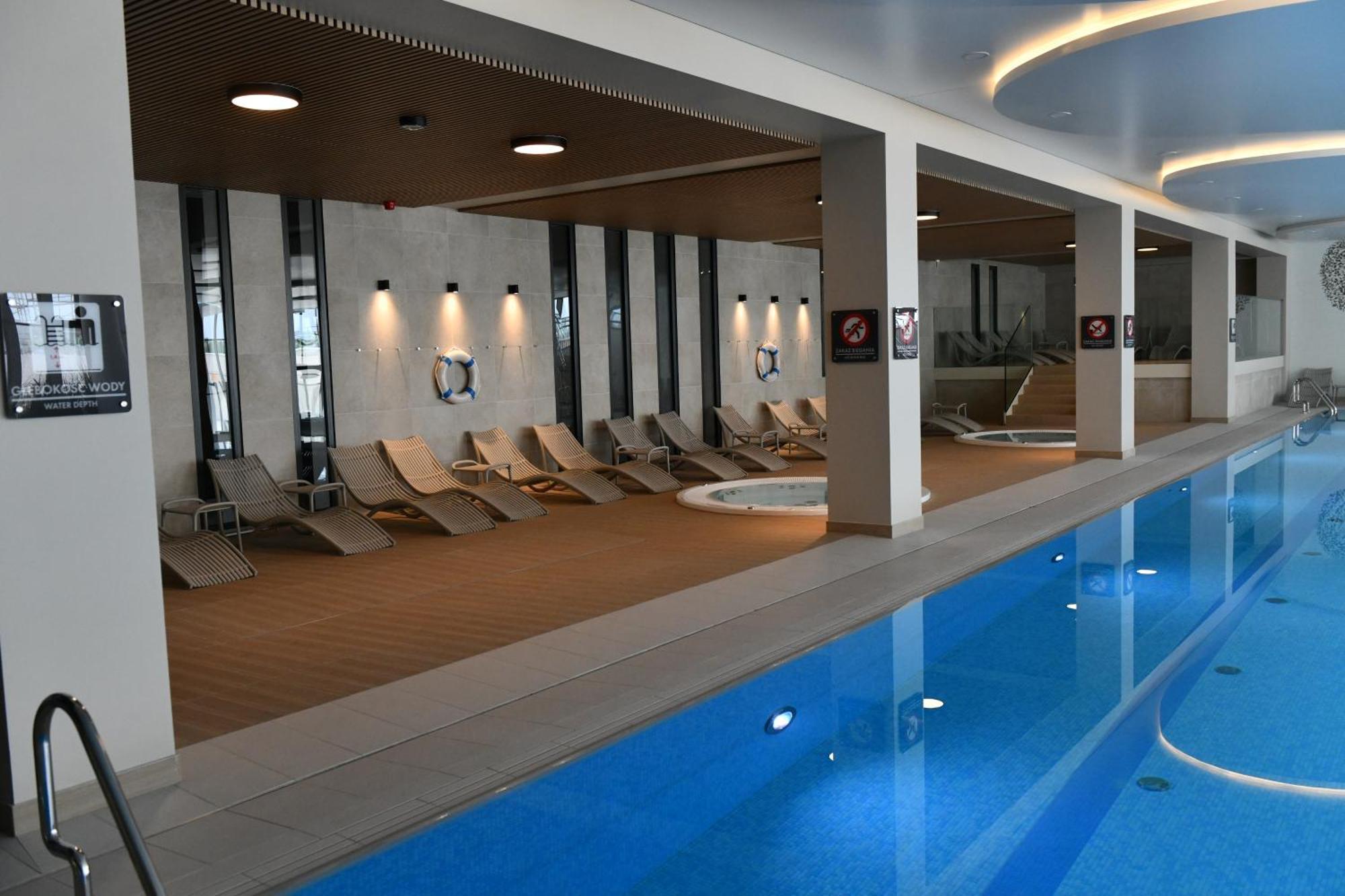 Apartament D013 Polanki Aqua コウォブジェク エクステリア 写真